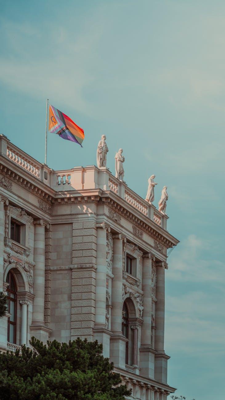 Regenbogenball Vienna