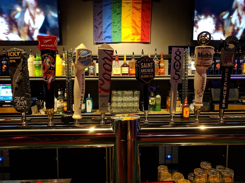 Crews & Tangos Bars & Clubs – GayOut Guide