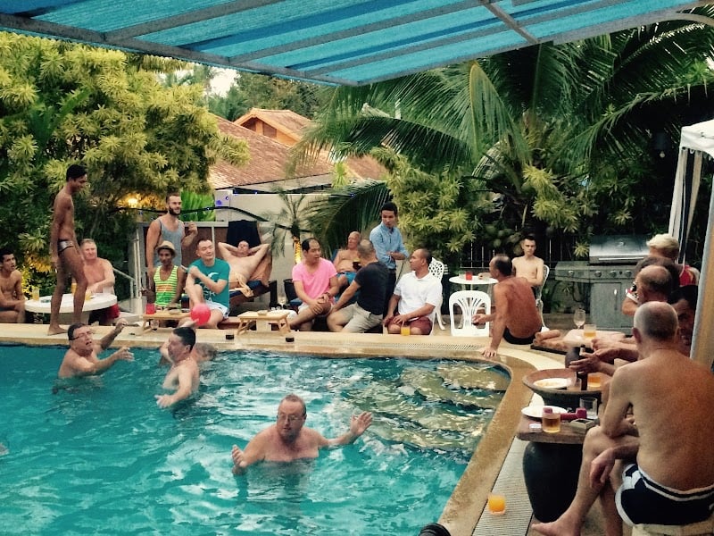 Romeo & Romeo Bars & Clubs in Thessaloniki – GayOut Guide