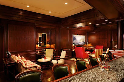 Drake's Bar & Club