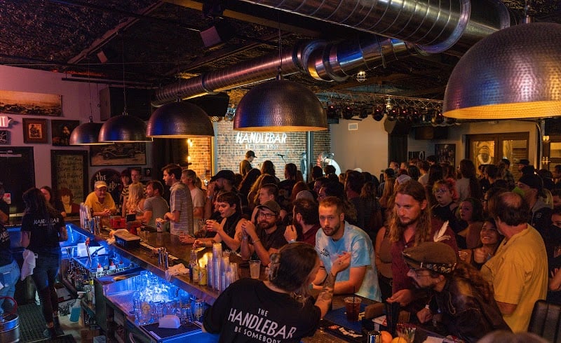 Praia da Oura Bars & Clubs in Albufeira – GayOut Guide