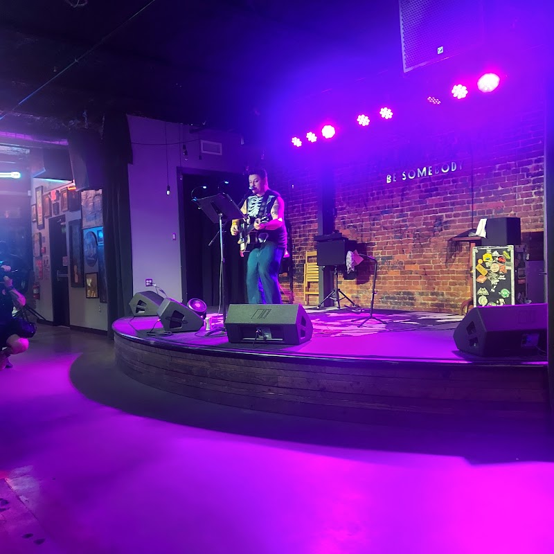 Praia da Oura Bars & Clubs in Albufeira – GayOut Guide