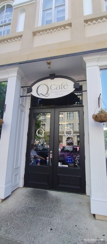 Q Café