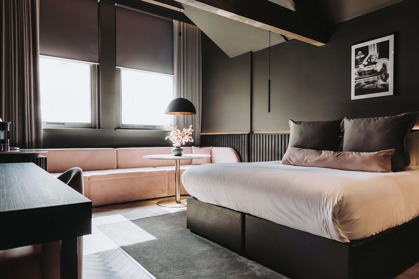Velvet Hotels in Manchester – GayOut Guide