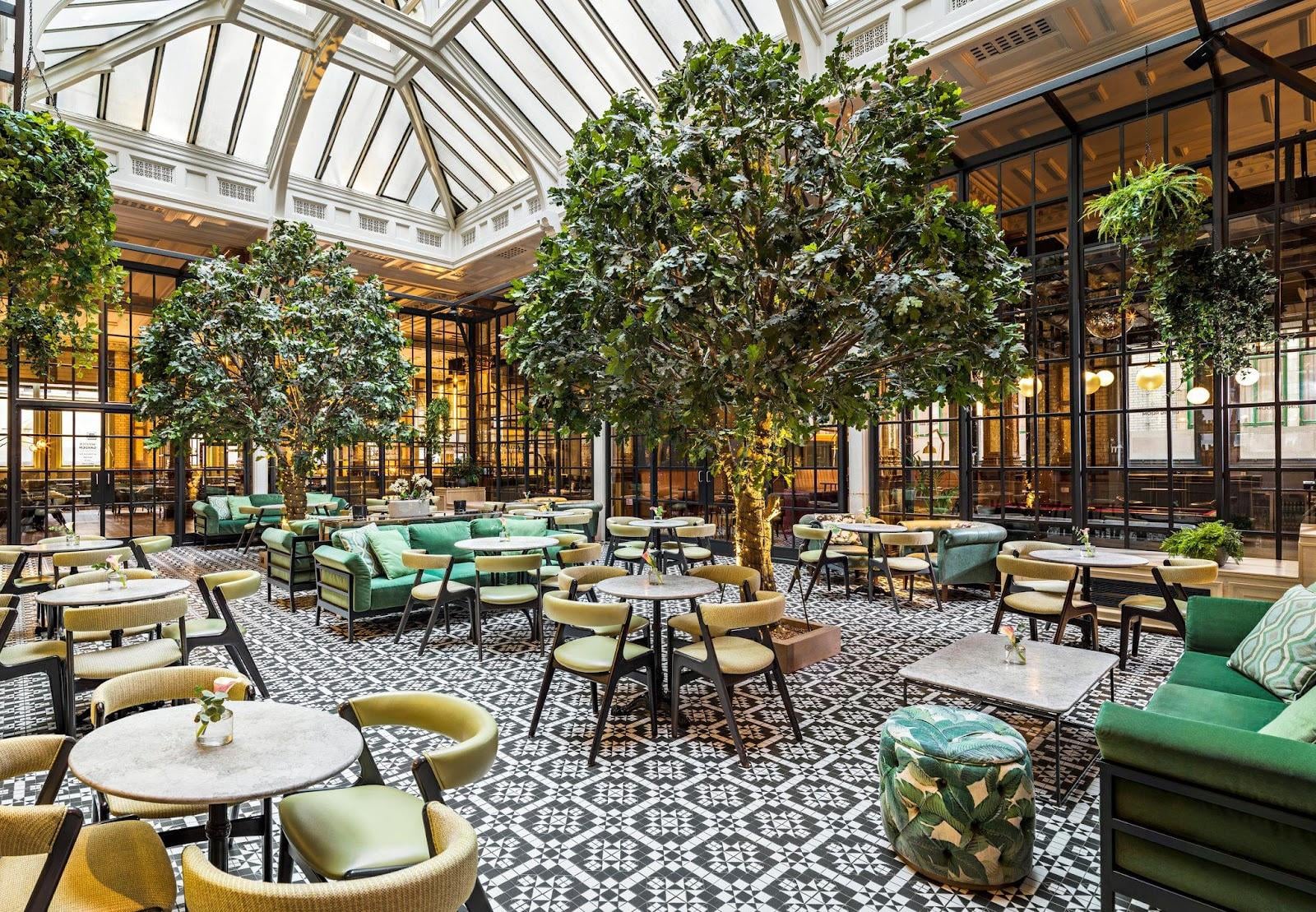 The Palace Hotel Manchester Hotels in Manchester – GayOut Guide