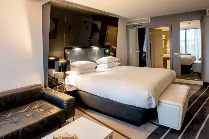 Crowne Plaza Manchester City Centre Hotels in Manchester – GayOut Guide