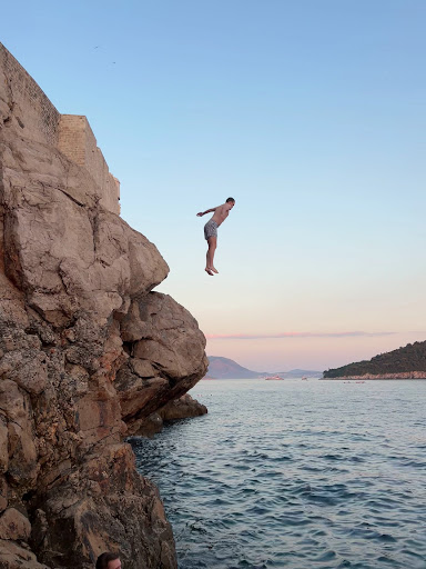 Bar Buža Bars & Clubs in Dubrovnik – GayOut Guide