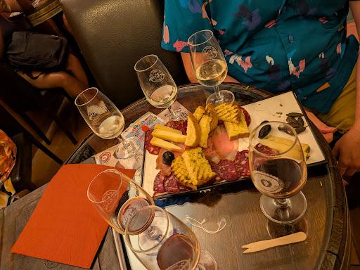D'Vino Wine Bar Bars & Clubs in Dubrovnik – GayOut Guide