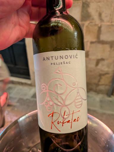 D'Vino Wine Bar Bars & Clubs in Dubrovnik – GayOut Guide