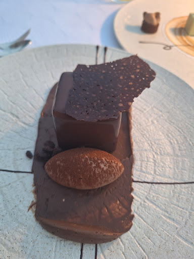 مطعم Nautika Gay-Friendly Restaurants in Dubrovnik – GayOut Guide