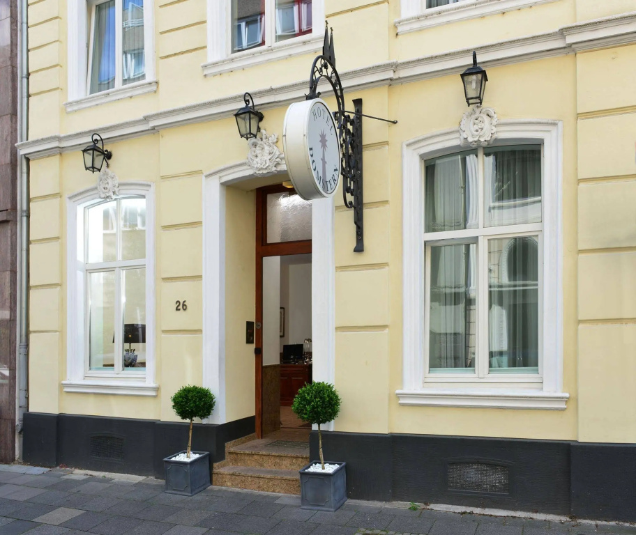 فندق Domstern Hotels in Cologne – GayOut Guide