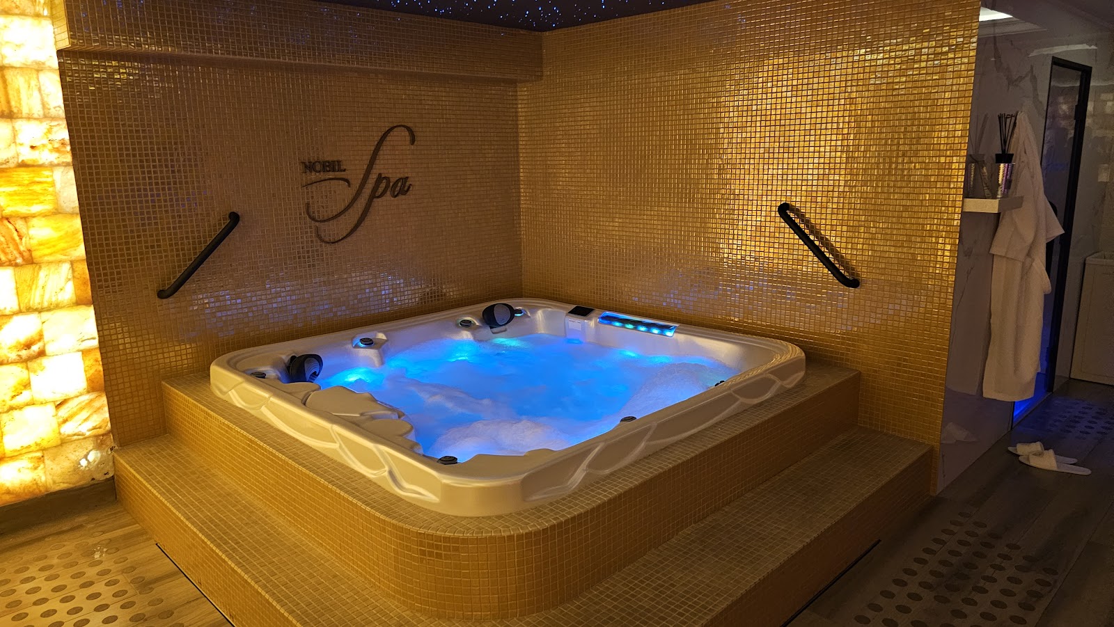 Nobil Luxury Boutique Hotel Hotels in Chișinău – GayOut Guide