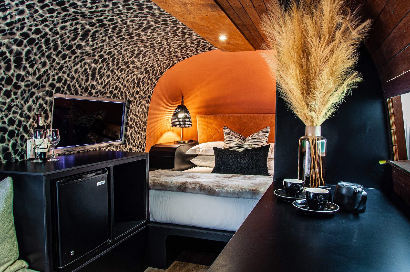 The Grand Daddy Hotels in Cape Town – GayOut Guide