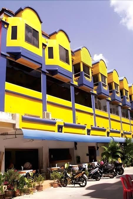 Aquarius Gay Guesthouse & Sauna Hotels in Tambon Patong – GayOut Guide