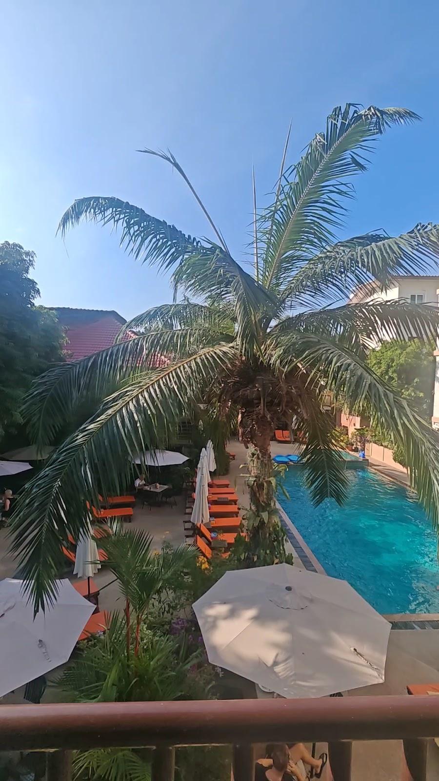 Baan Souy Resort Hotels in Pattaya – GayOut Guide