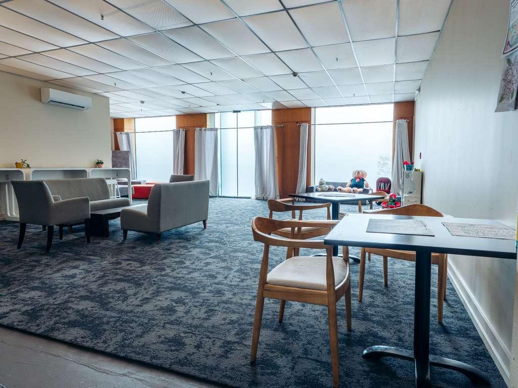 Novotel Christchurch Cathedral Square Hotels in Christchurch – GayOut Guide