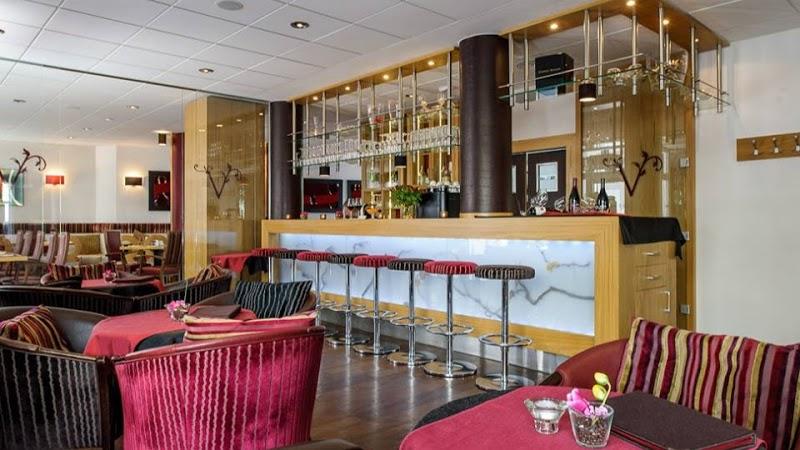 James Cook Hotel Grand Chancellor Hotels in Wellington – GayOut Guide