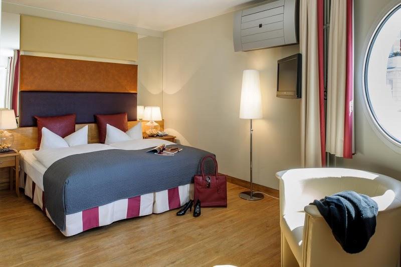 James Cook Hotel Grand Chancellor Hotels in Wellington – GayOut Guide