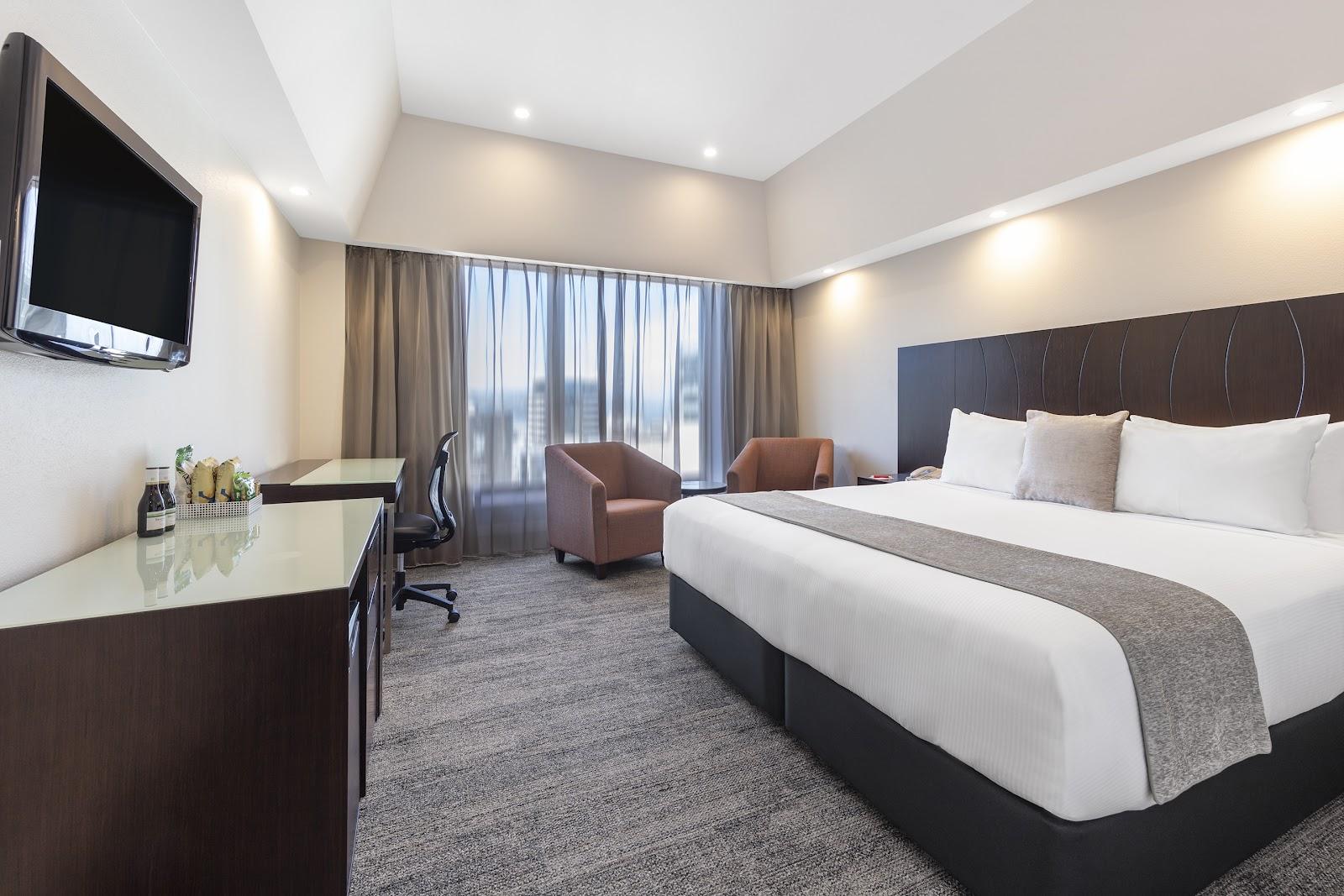 James Cook Hotel Grand Chancellor Hotels in Wellington – GayOut Guide
