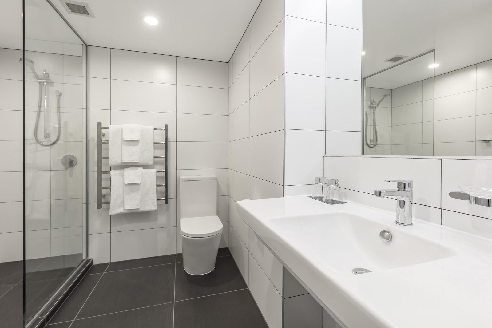James Cook Hotel Grand Chancellor Hotels in Wellington – GayOut Guide