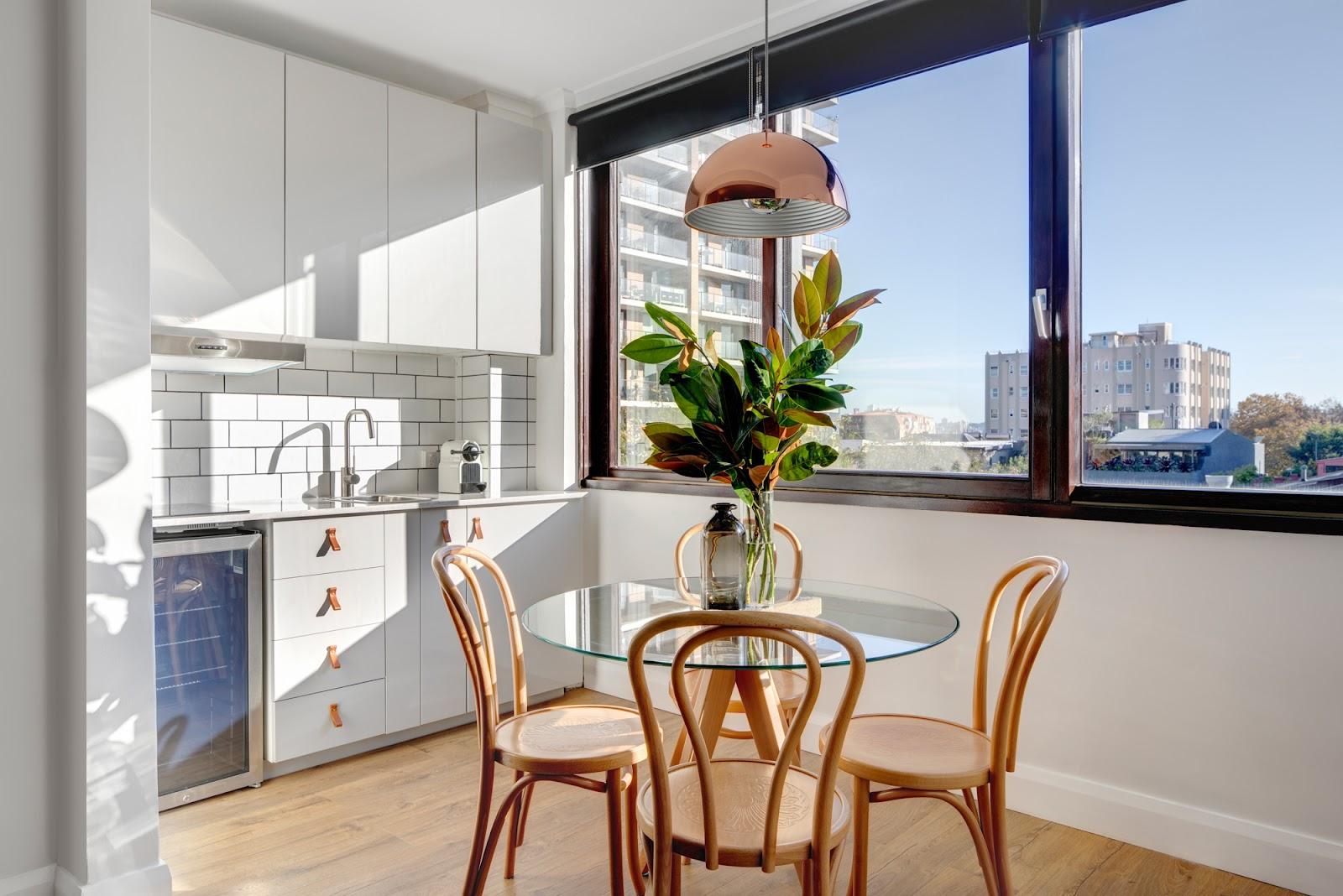 Regents Court Sydney Hotels in Potts Point – GayOut Guide