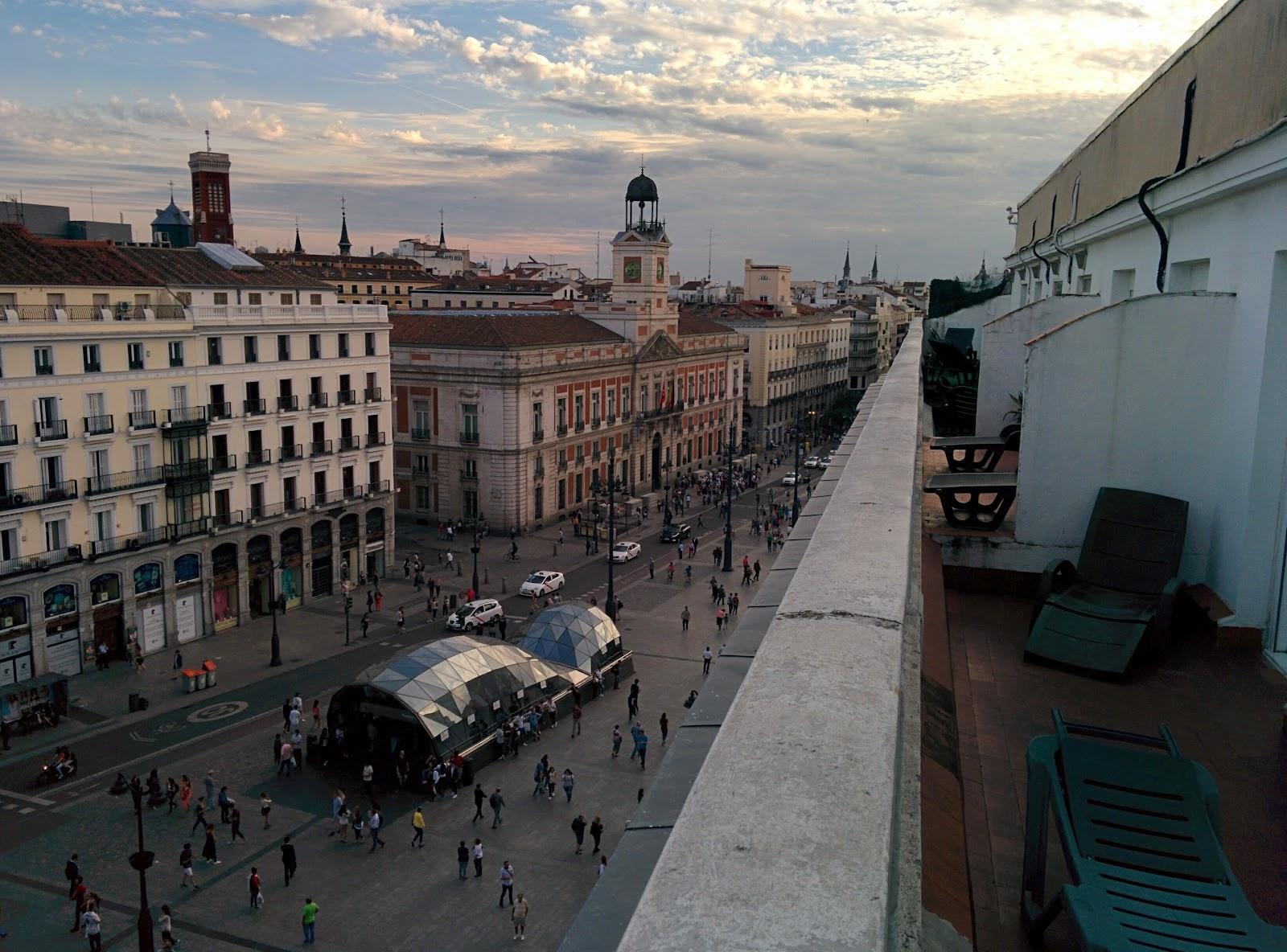 Gay Hostal Puerta del Sol Madrid Hotels in Madrid – GayOut Guide