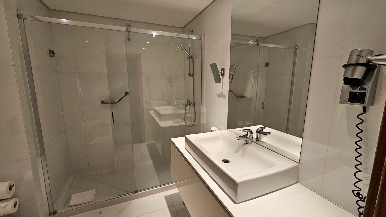 Hotel Presidente Luanda Hotels in Luanda – GayOut Guide