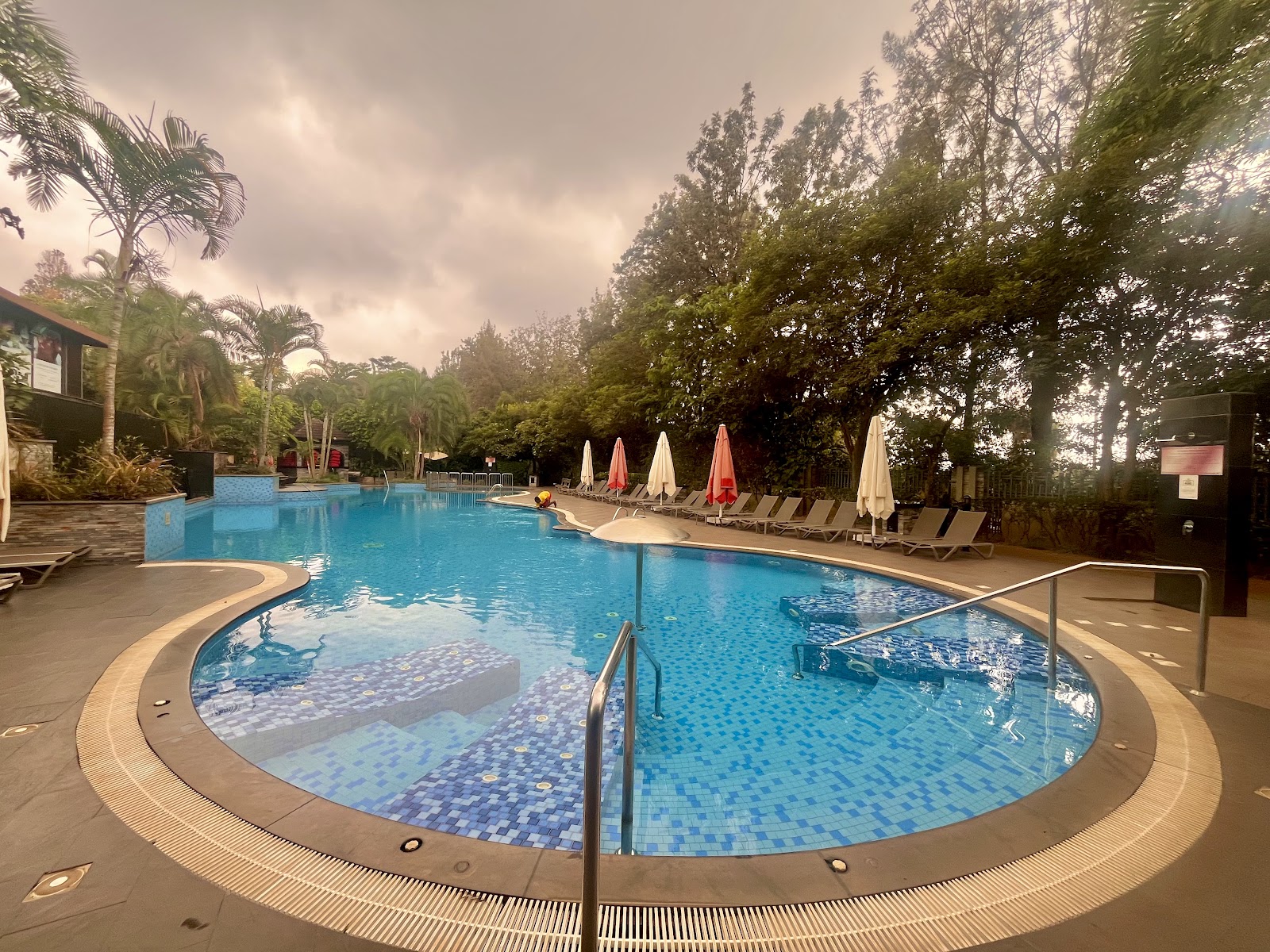Kigali Marriott Hotel Hotels in Kigali – GayOut Guide