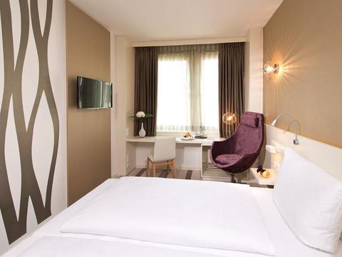 The Seacroft Guesthouse Hotels in Blackpool – GayOut Guide
