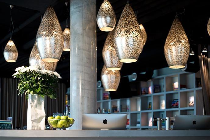 Gay B&B Tour Saint-Jacques Hotels in Paris – GayOut Guide