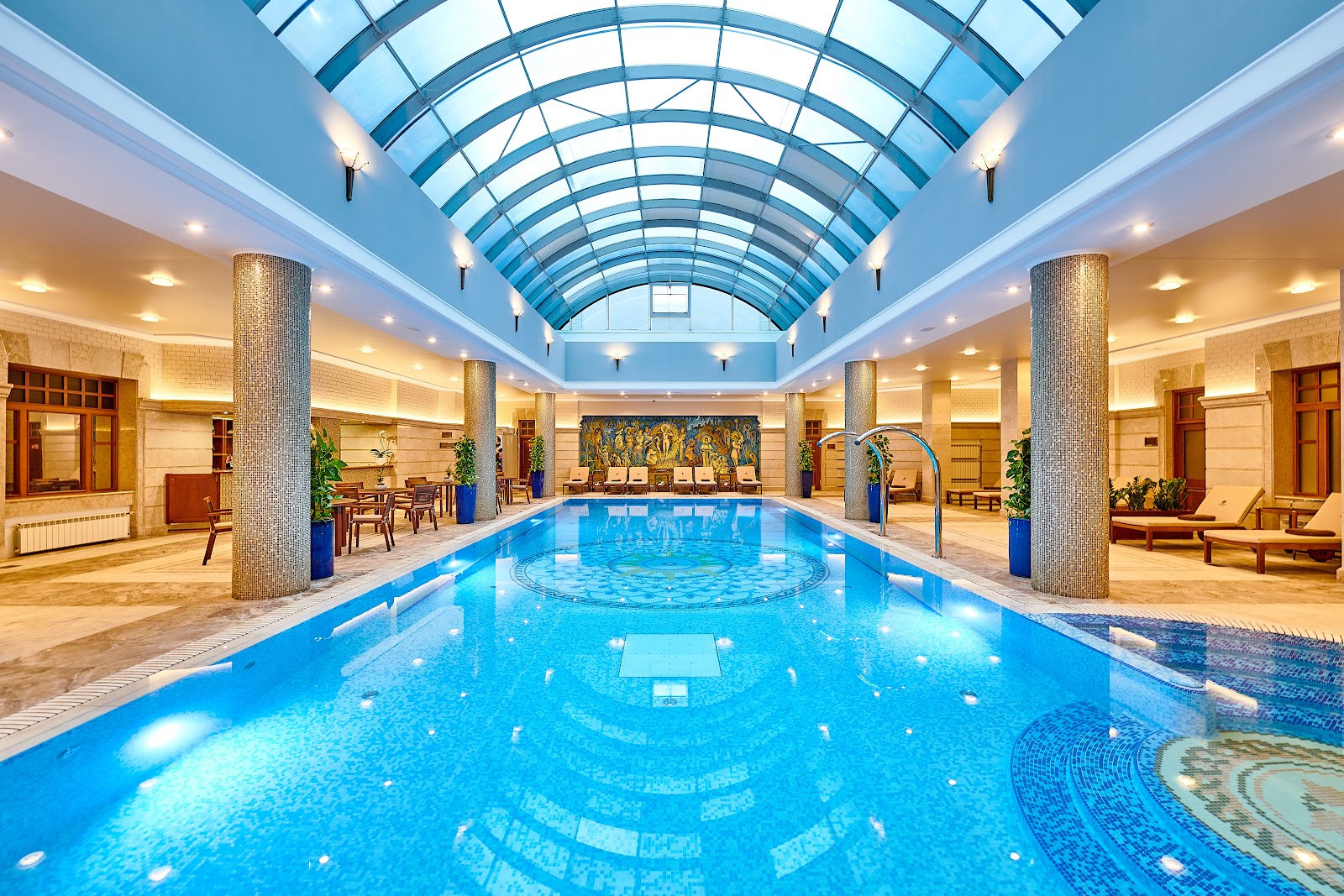 Hôtel Premier Palace Hotels in Kyiv – GayOut Guide