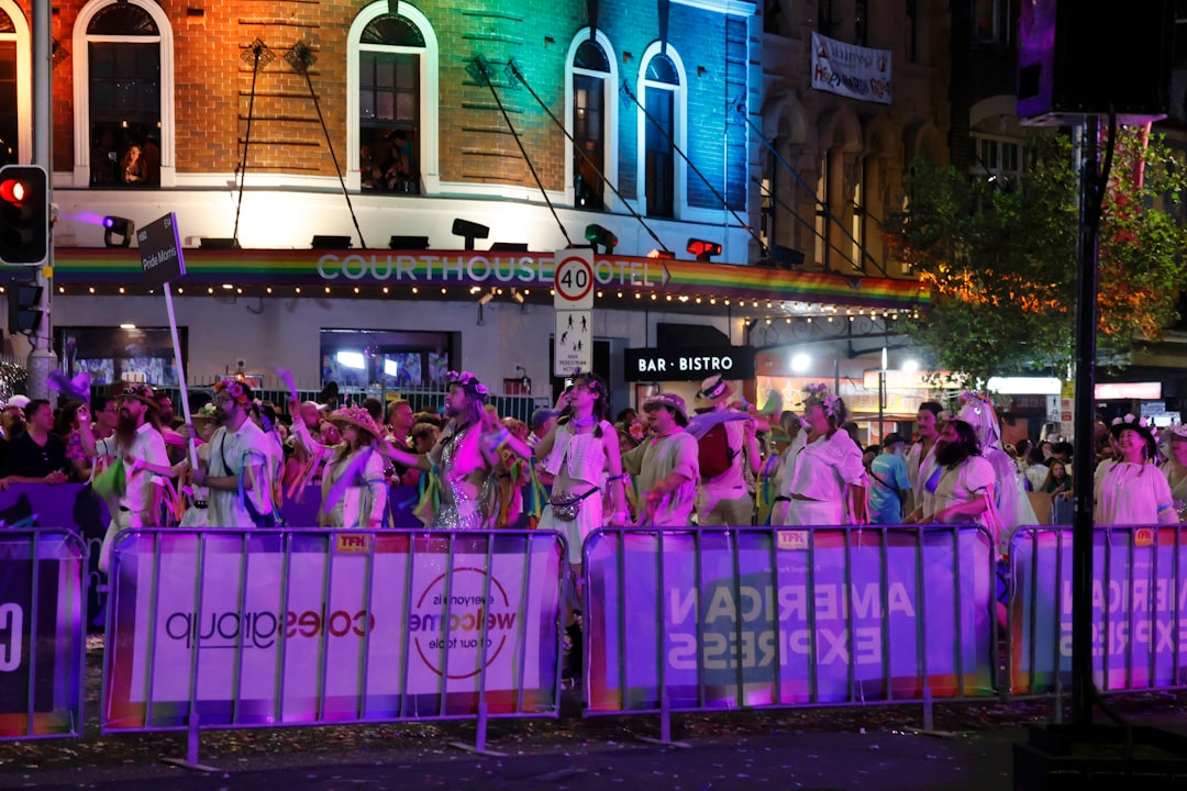 Relokant Bar Bars & Clubs – GayOut Guide