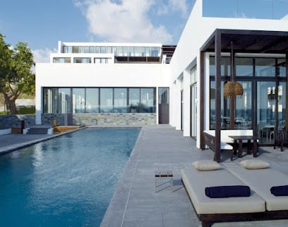 Almyra Hotel