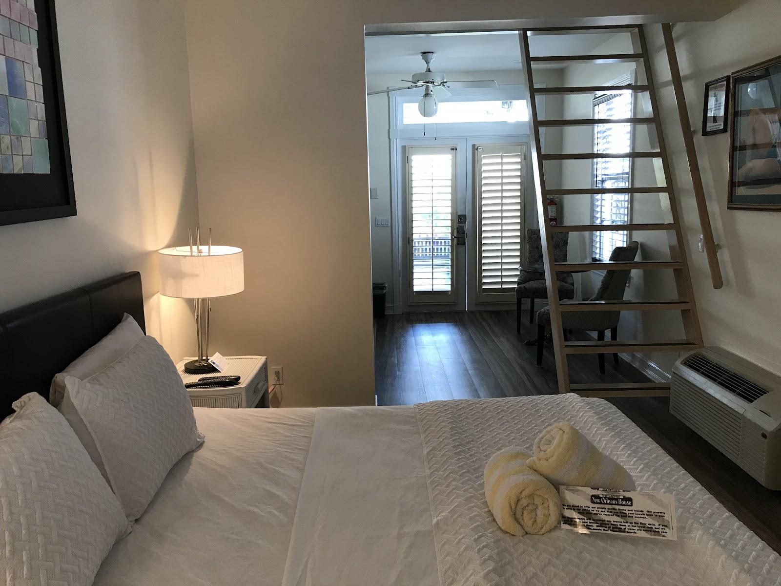 New Orleans House - All Gay Male Guesthouse Hotels in Key West – GayOut Guide