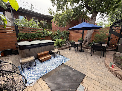 Maison Des Jardins Hotels in Montreal – GayOut Guide