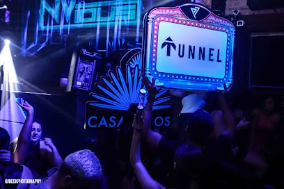 نادي Tunel Dance