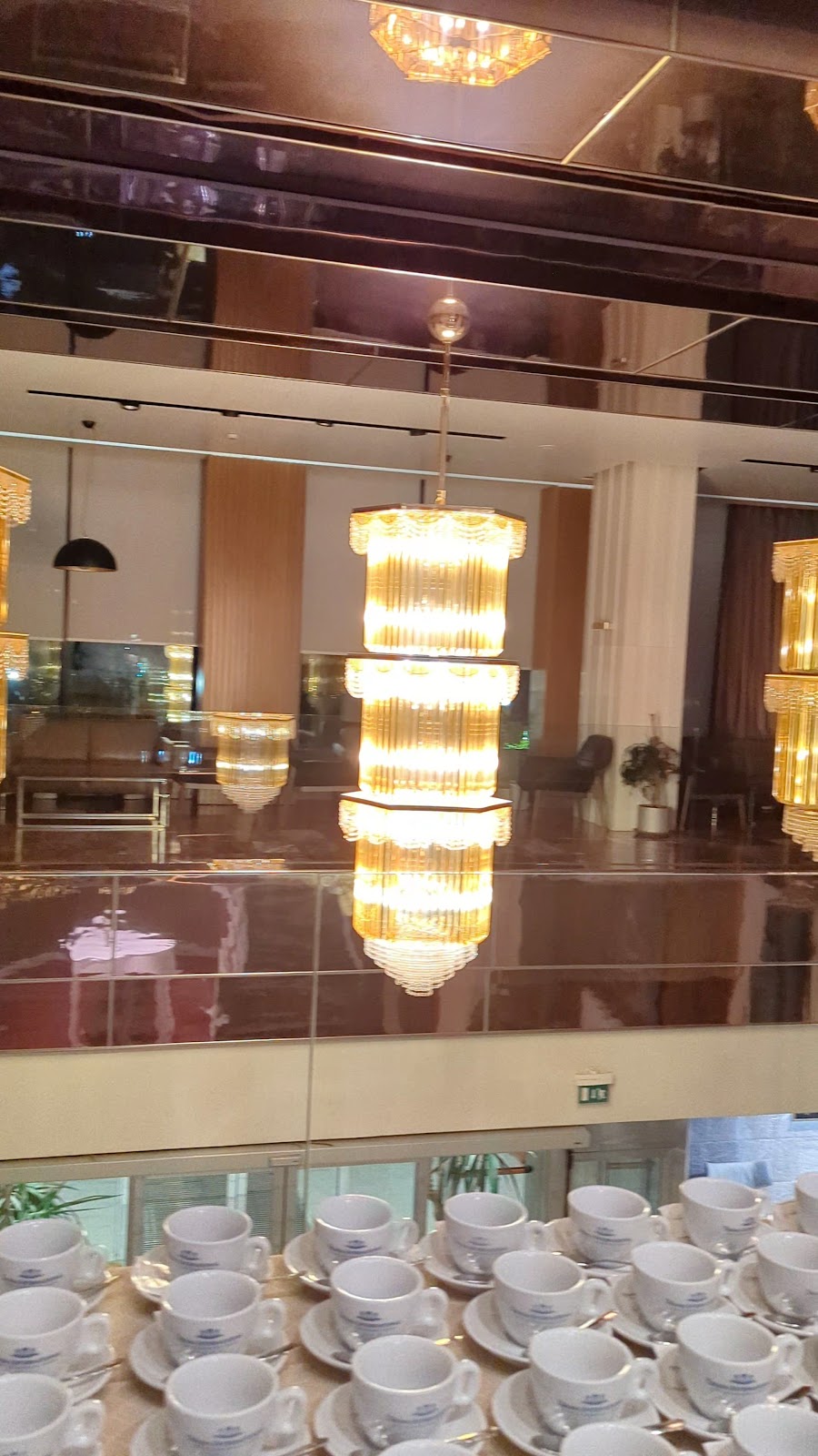 מלון Tirana International Hotels in Tirana – GayOut Guide