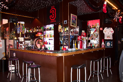 Tr3s Lisboa Bars & Clubs in Lisbon – GayOut Guide