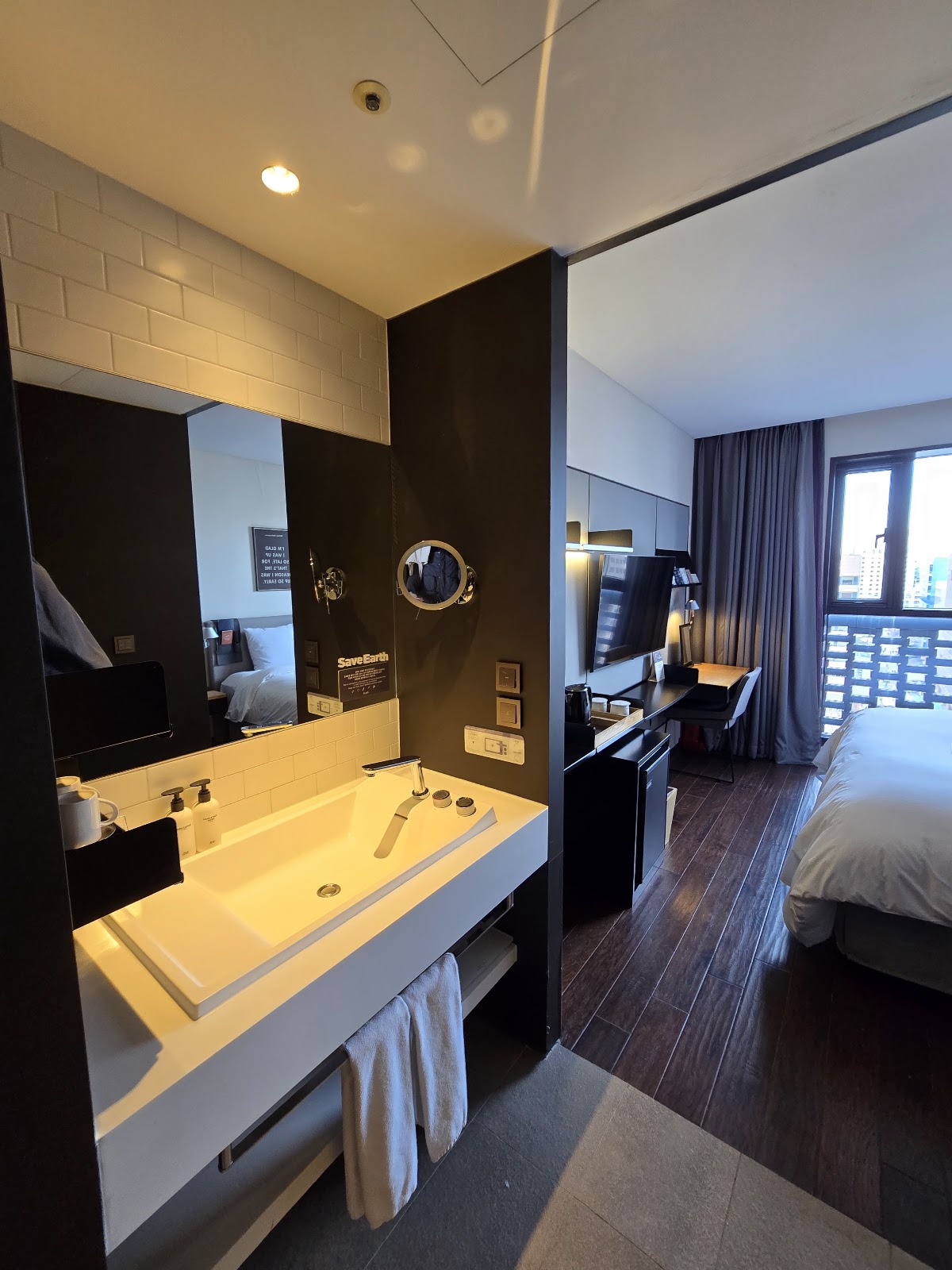 Glad Hotel Yeouido Seoul Hotels in Seoul – GayOut Guide