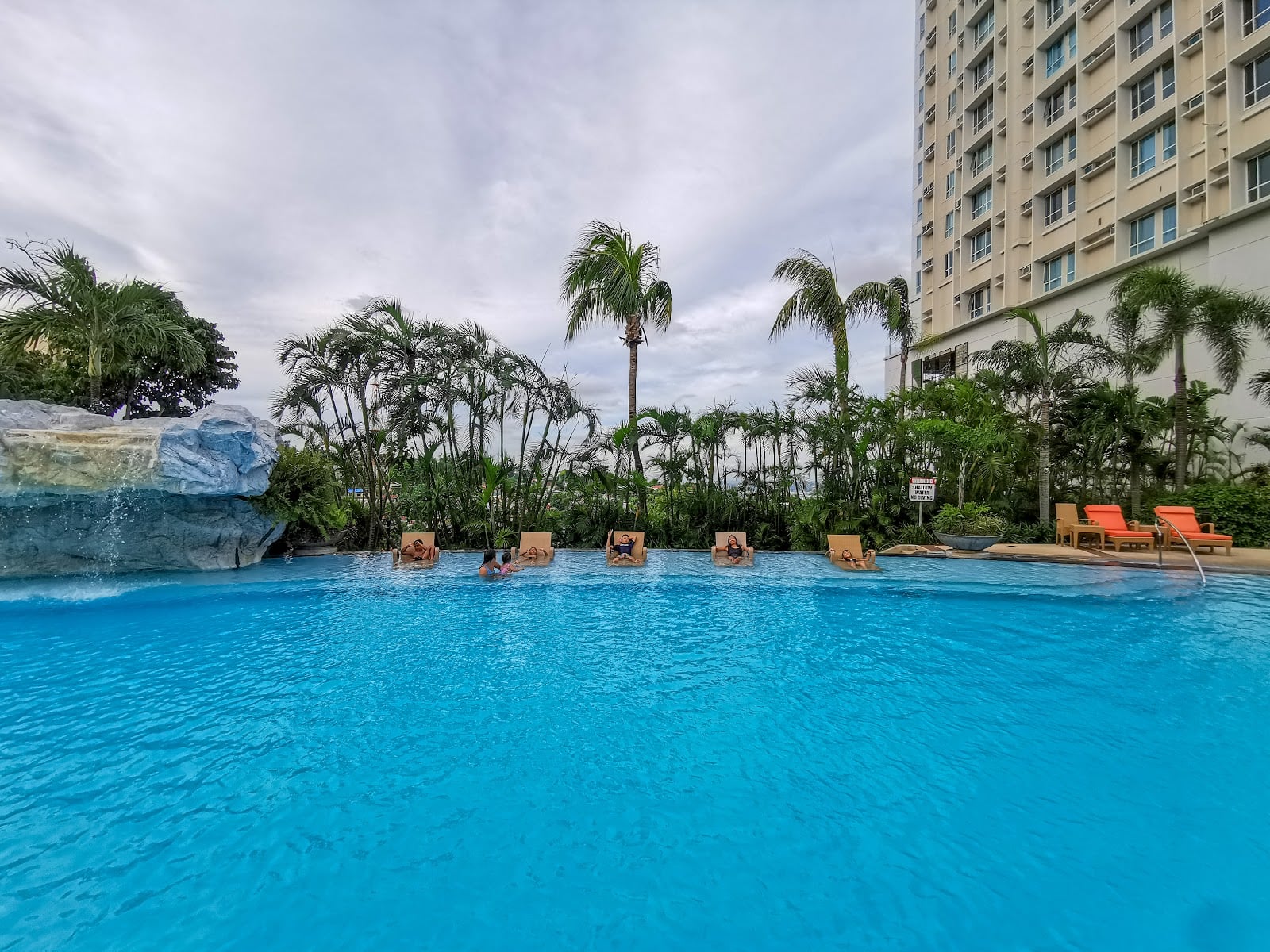 Marco Polo Plaza Cebu Hotels in Cebu City – GayOut Guide