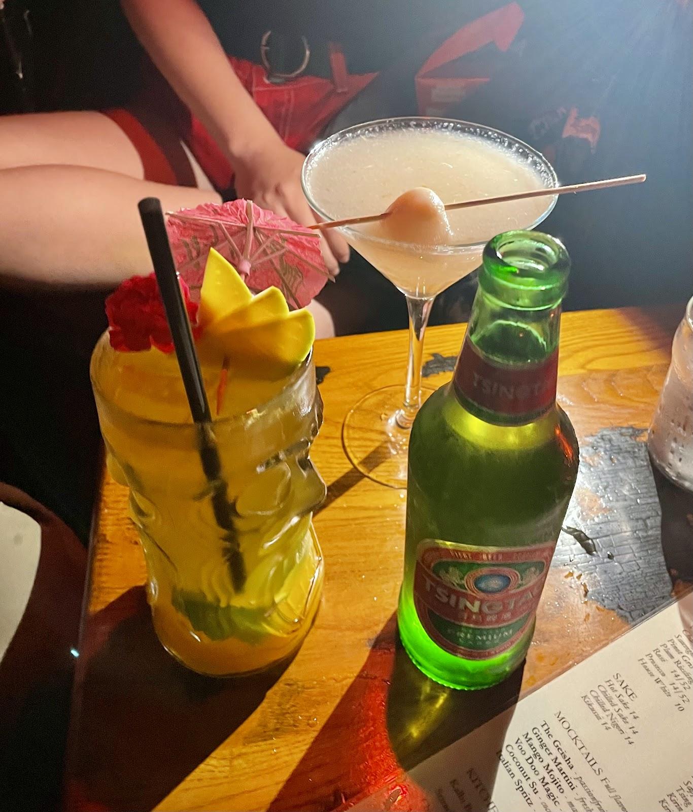 Wang's Bars & Clubs in Chicago – GayOut Guide