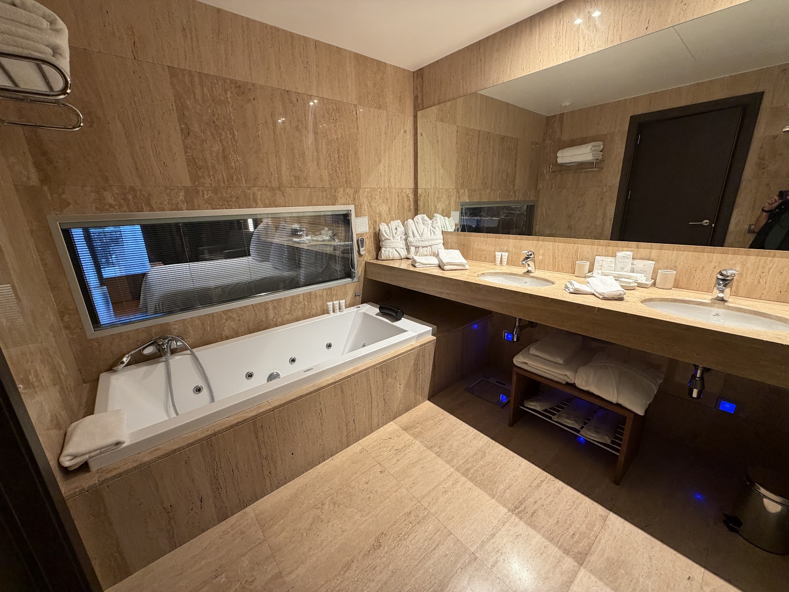 Andorra Park Hotel Hotels in Andorra la Vella – GayOut Guide