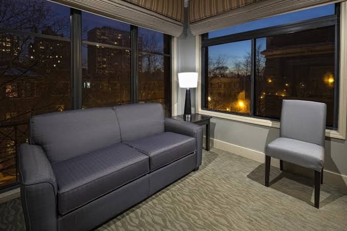 Majestic Hotel Hotels in Chicago – GayOut Guide