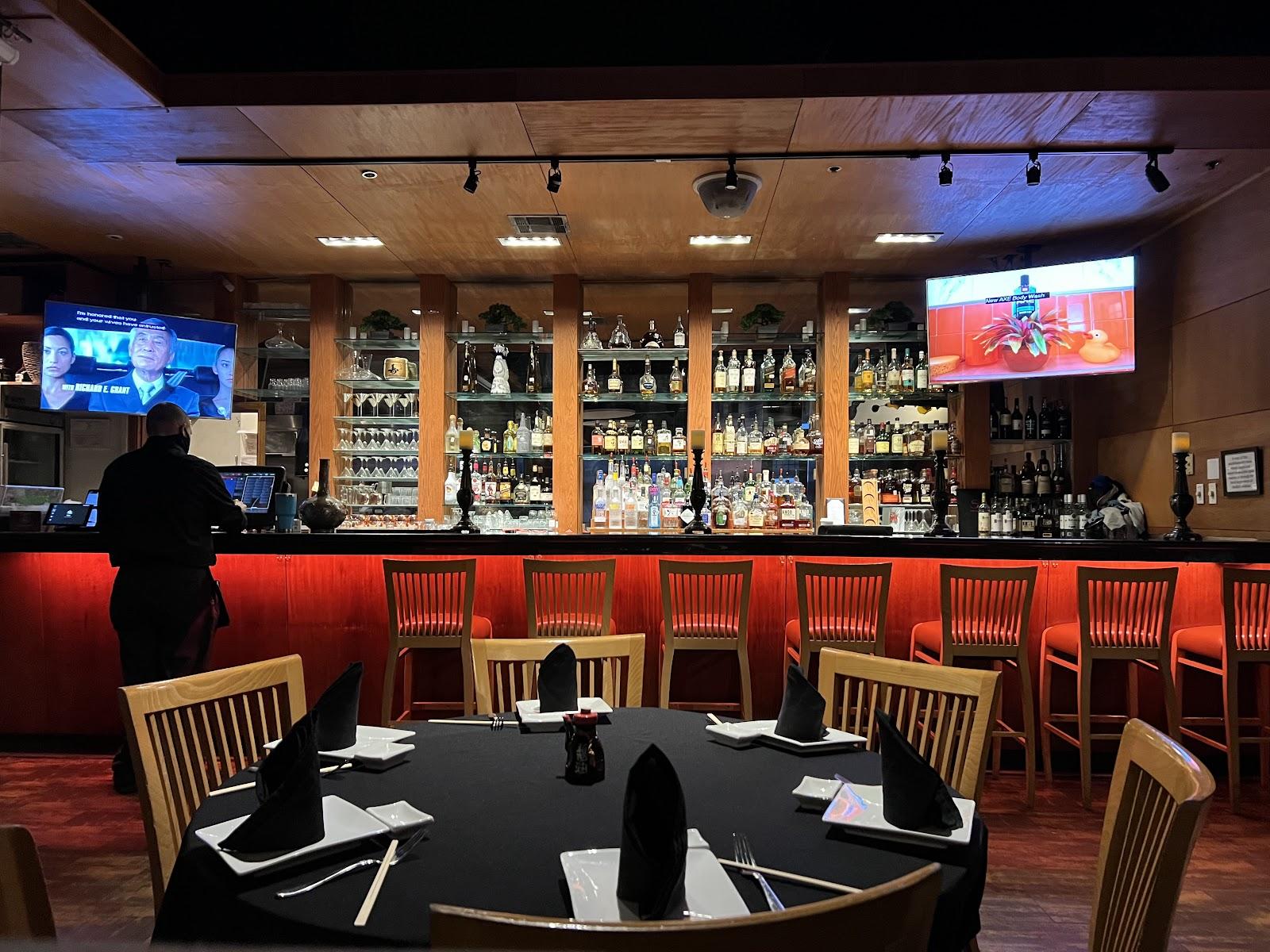 STEEL Restaurant & Lounge (Dallas)