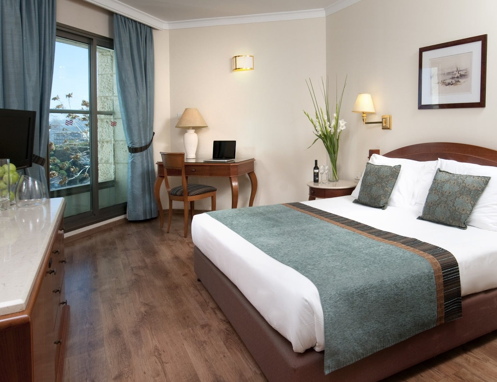 Crowne Plaza Haifa Hotels in Haifa – GayOut Guide