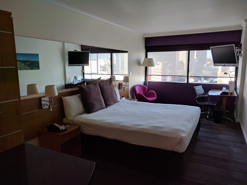 BalMar Cocktail Lounge Restaurants in Boston – GayOut Guide