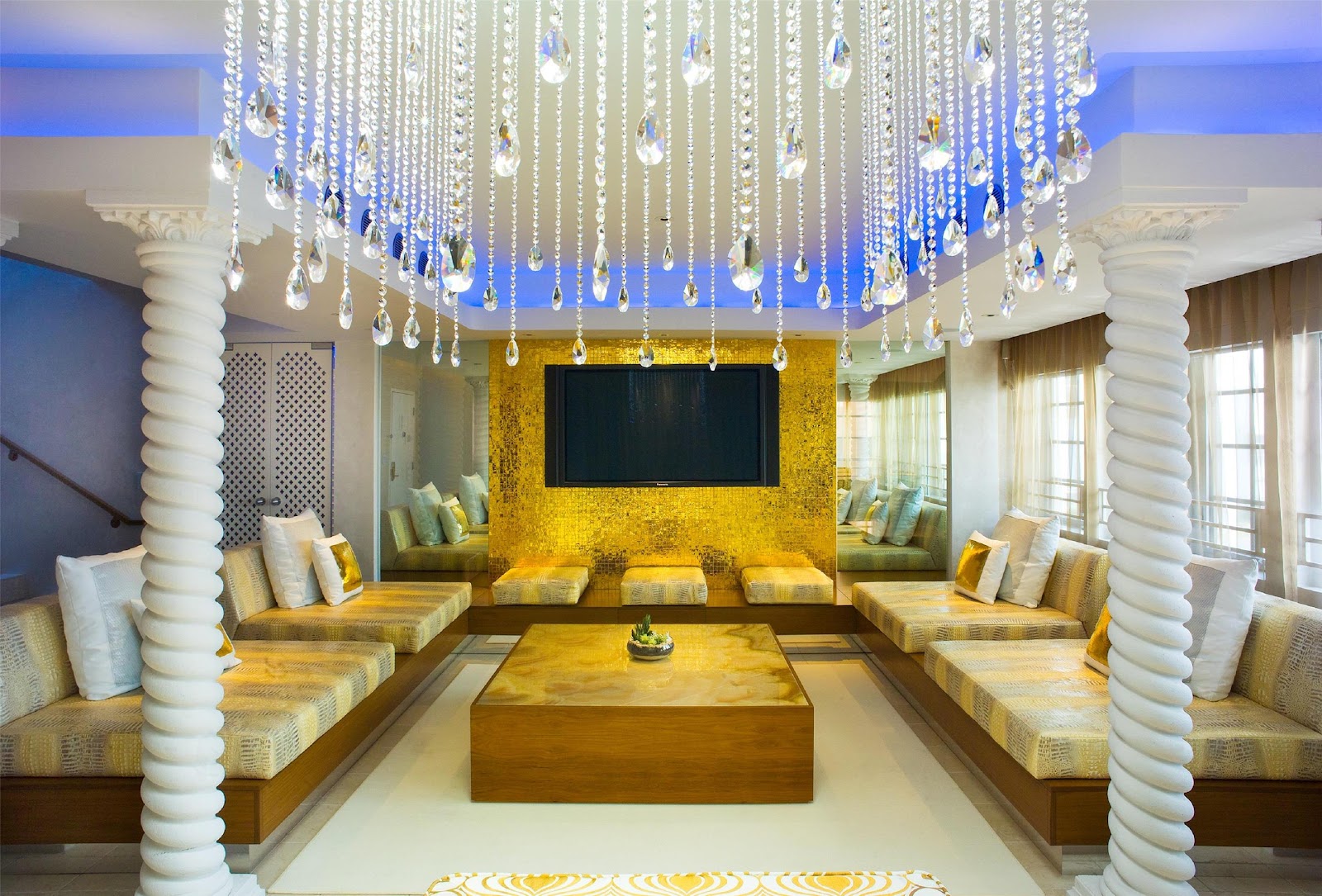 Dream South Beach Hotels in Miami – GayOut Guide