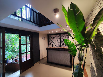 NaturaLodge Hotels in Aguas Calientes – GayOut Guide