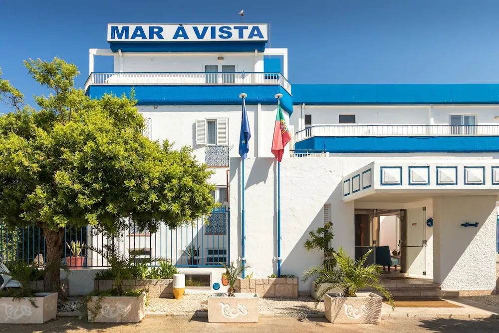 Hotel Mar A Vista Hotels in Albufeira – GayOut Guide
