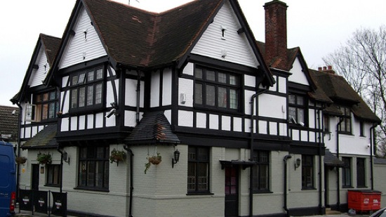 Aura Venue – GayOut Guide
